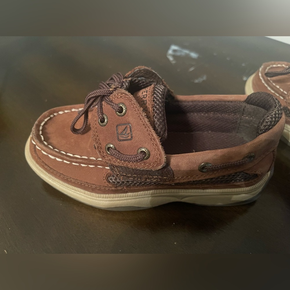 Sperry boys shoes